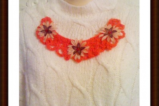 Boho necklace, red with tan flowers, handmade America | Christie Cottage