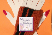 Fingerless Glove Hand Display for Craft Shows PDF, not a finished product
