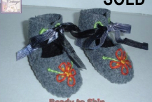 Grey with embroidered flowers